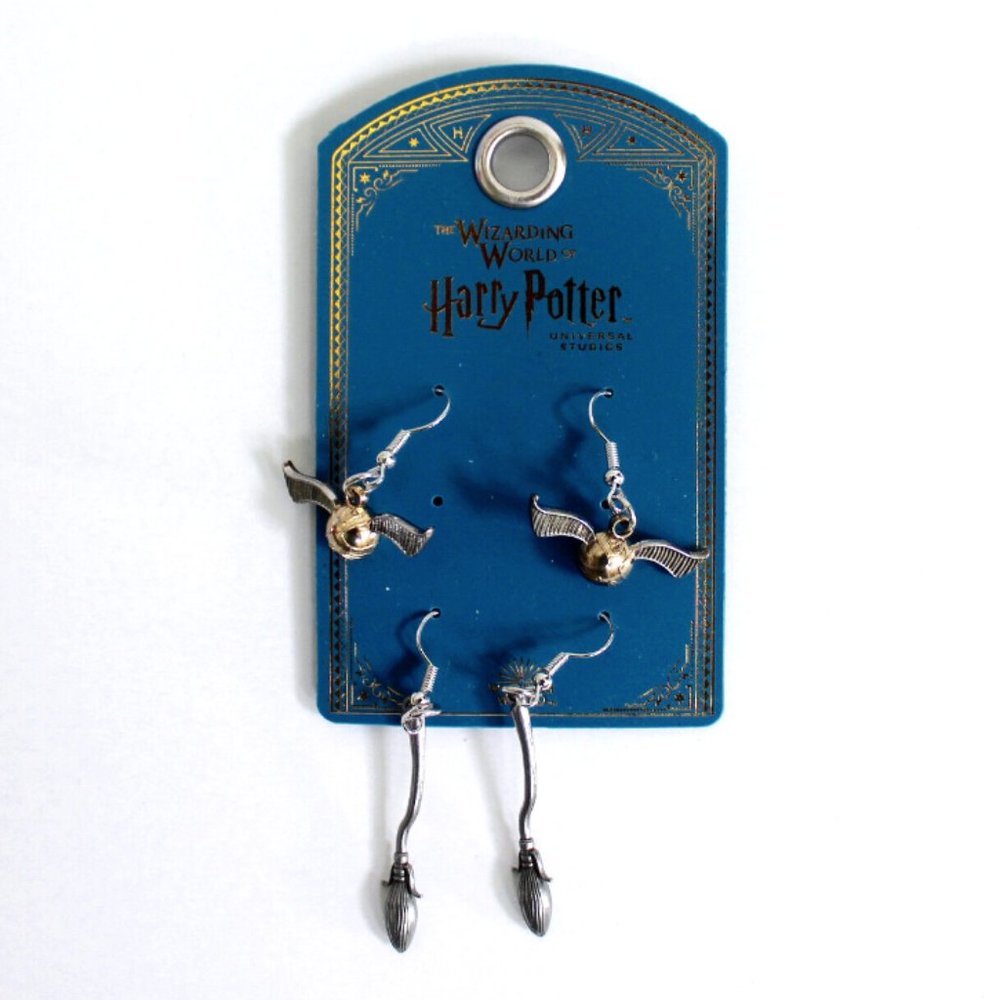 Universal Studios The Wizarding World of Harry Potter Quidditch Earrings 2 Pairs